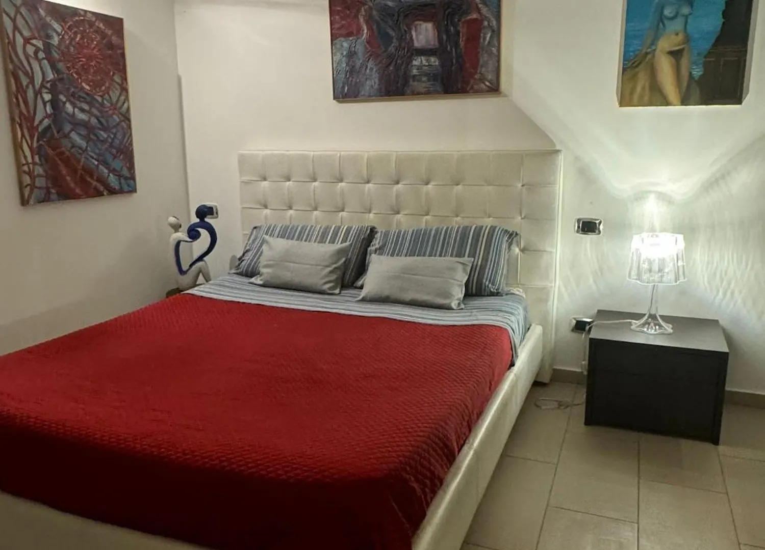 Apartment Art Gallery House La Casa Dell'Arte Palermo Italy